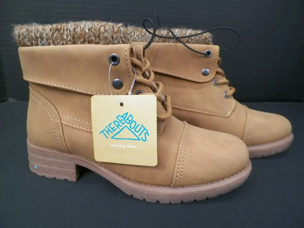 Botas De Senderismo Con Tacón Apilado De Espuma Viscoelástica Rylee Para Niñas Pequeñas Y Grandes De Thereabouts - Tan 11 Mediano | R1N00000040Qf9 TRG187600821