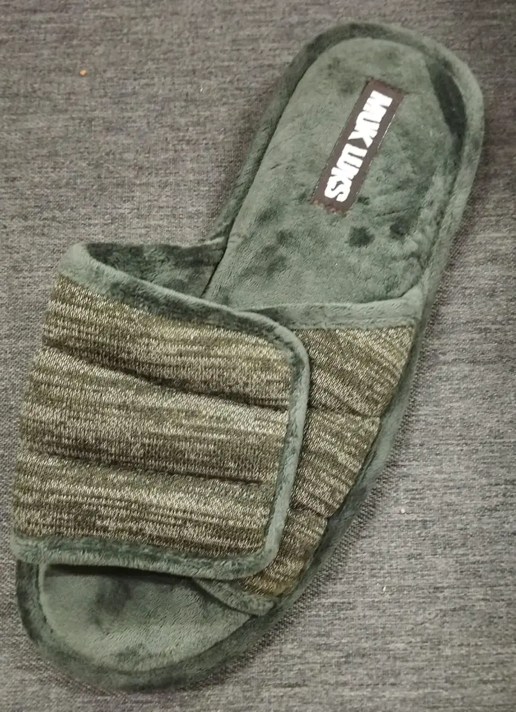 Pantuflas Muk Luks Para Hombre - Green Gable Medium | 33977543812 TRG188381402