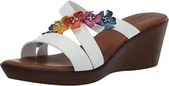 Sandalias De Cuña Bellefleur Para Mujer De Easy Street - Blancas, 6 1/2 Ancho | 196371531035 TRG187799064