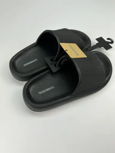 [Thereabouts Girls Slide Sandals - BLACK MULTI LEAVES 13-1] Sandalias Thereabouts Para Niñas - Negro Multi Hojas 13-1 | TRG189357339