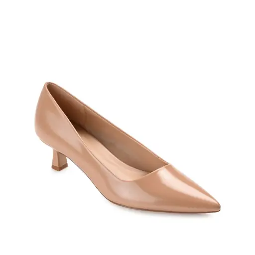 [Journee Collection Womens Celica Pointed Toe Kitten Heel Pumps - Nude 8 1/2 Medium] Zapatos De Tacón Bajo Celica De Punta Puntiaguda Para Mujer De Journee Collection - Piel, 8 1/2 M | 194593921115 TRG188377028